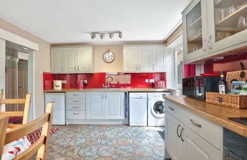 Warkworth House | Riverview Cottage - North East Escapes