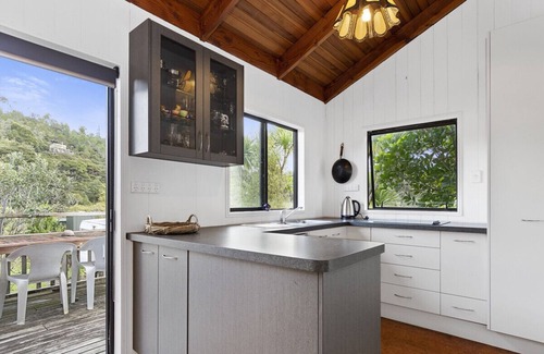 Cooks Beach Cottage | Riverview Retreat - Cooks Beach Holiday Home