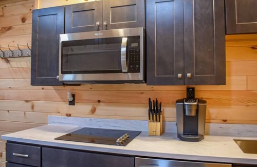 Pulaski Apartment | Riverview Unit 1 Apartment space in Pulaski NY