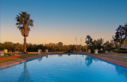 Vereeniging Hotel | Riviera on Vaal Resort