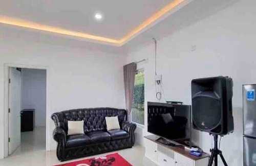 Cisarua Villa | RJS Cottage