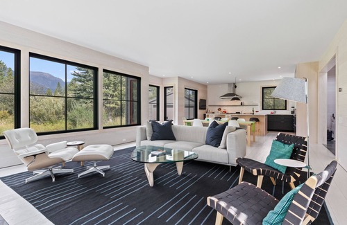 Moose Wilson Road House | RMR: Aspen Oasis Home in The Aspens/Wilson, WY