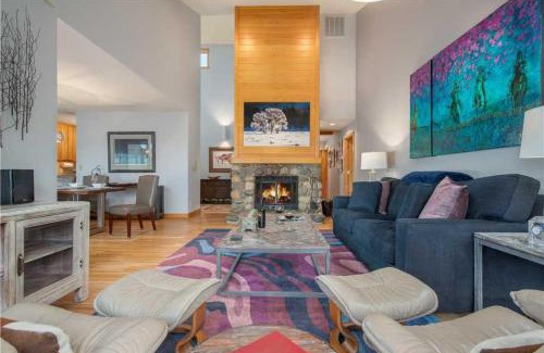 Moose Wilson Road Villa | RMR: Greyling 4511 Condo in The AspensWilsonWY