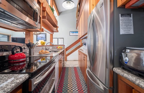 Moose Wilson Road Condo | RMR: Sarvisberry 3022 Condo in The Aspens