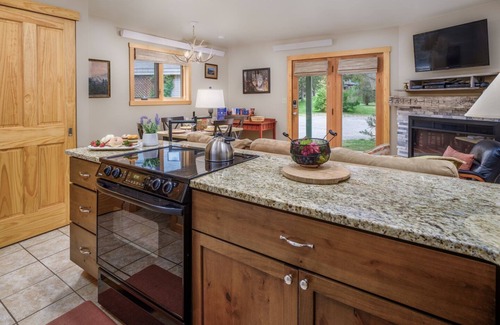 Moose Wilson Road Condo | RMR: Spruces #6 Condo in The Aspens/Wilson,WY