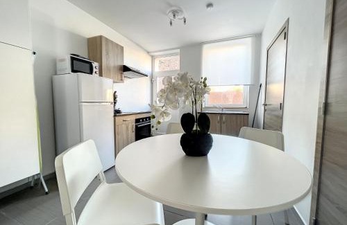 Ransart House | Robert 20 Brussels-charleroi-airport