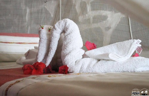 Troncones Hotel | Roberto's Bistro