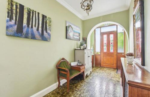 Blackburn House | roberts comfy place