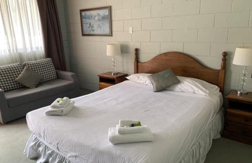 Robertson Hotel | Robertson Country Motel