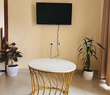 Wakad Apartment | Robins Roost 2BHK Modern AC Flat in Wakad Pune