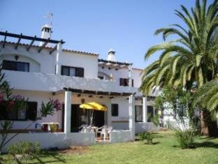 Alfanzina Resort | Rocha Brava Village Resort