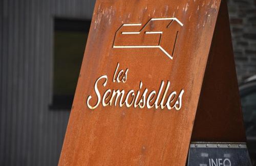 Rochehaut Villa | Rochehaut, Les Semoiselles, Villa Isabelle