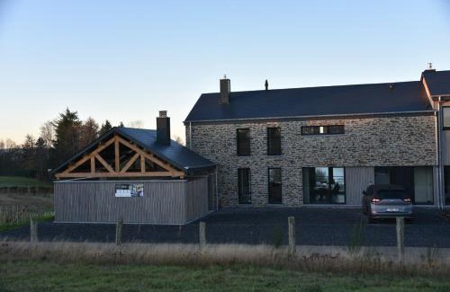 Rochehaut Villa | Rochehaut, Les Semoiselles, Villa Isabelle