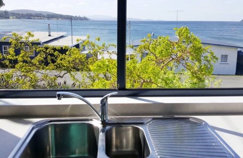Southport House | Rock Lobster, overlooking Southport's stunning beaches