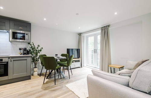 Stoney Middleton Apartment | Rock Mill | 2-Bedroom Duplex with Balcony