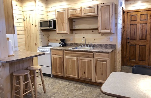 Rockerville Hotel | Rockerville Lodge & Cabins