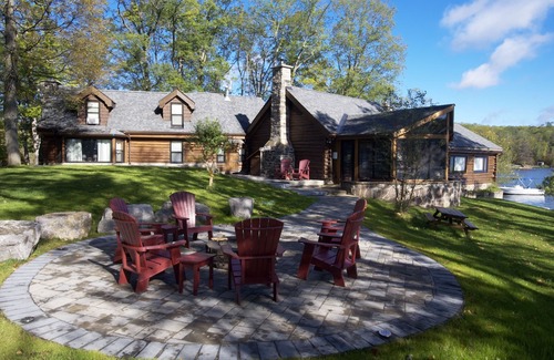 Trent Lakes House | ROCKFIREHOUSE on Big Bald Lake ,Buckhorn ON