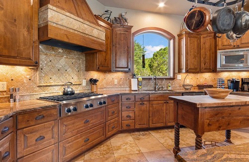 Boerne House | Rockin' B Ranch Retreat