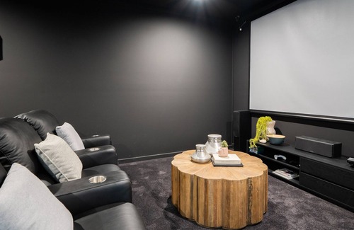 Coledale House | 'Rockpool' - Amazing Ocean Views w/ Direct Beach Access