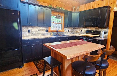 Northeast Somerset Cabin | Rockwood Retreat at Moosehead Lake