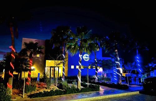 Laguna Shores Apartment | Rocky Point - Ocean Front - King - Suites - Sleeps12 - Gated - POOLS WI-FI