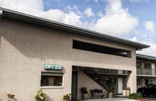Apopka Hotel | Rodeway Inn Apopka South