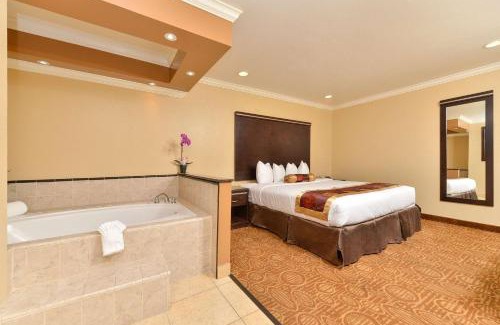 Del Cerro Hotel | Rodeway Inn San Diego Near SDSU