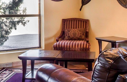 Snowflake Hotel | Rodeway Inn Silver Creek Inn