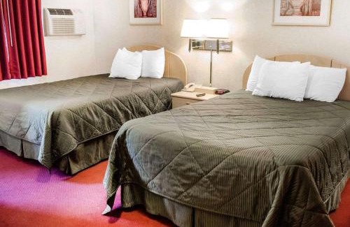 Dillsburg Hotel | Rodeway Inn