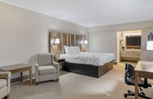 Homosassa Springs Hotel | Rodeway Inn