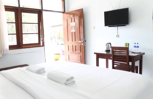 Oro Oro Ombo House | Roemah YWI