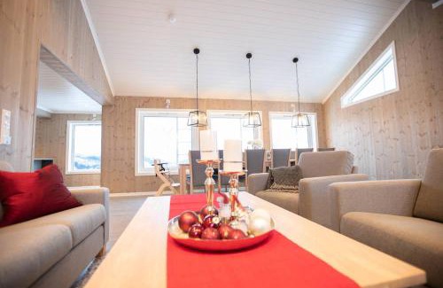 Sogndal House | Rolfhytta - Fosskamben 19