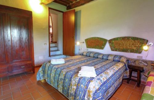 Castiglione d'Orcia House | Rolling farmhouse of Val d'Orcia