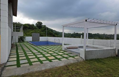 Khodala House | Rolling Hills