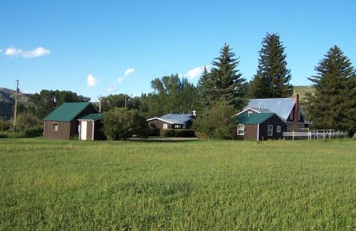 Meeker House | Rolling R Guest Ranch