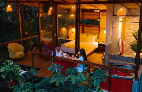 Ramonurcu Cabin | Romance and luxury: Glamping in Puyo and private Jacuzzi