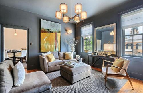 Historic Downtown Savannah Apartment | Romancing The Jones