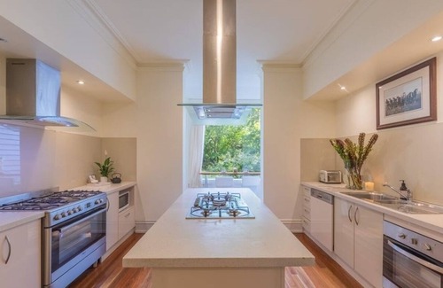 Emerald House | Romancing the Rails