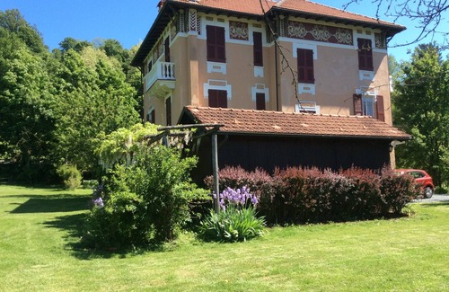 Sassello Apartment | Romantic accommodation in Marest villa with beautiful garden, in Beigua Park