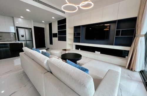 Thu Thiem Apartment | Romantic and sparkling Apart-Hotel - Sea and center city view
