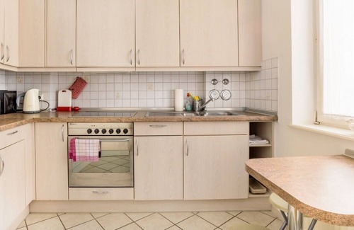 Baden-Baden Apartment | Romantic Apartment with Balcony, quiet central street near Lichtentaler Allee