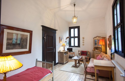 Auteal Apartment | Romantic apartment in the gatehouse of Schaumburg Castle