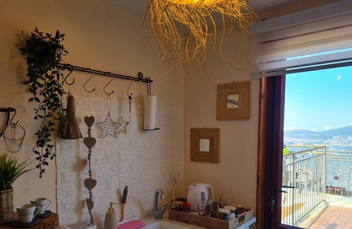 Safed Old City House | Romantic authentic apartment in the city center with amazing views