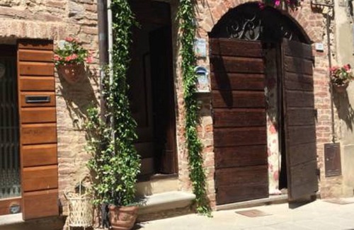 Contrada Castello House | Romantic bb in the historic center of castiglione del lago between Umbria and Tuscany