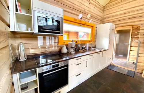Fuhlendorf House | Romantic block with fireplace & sauna