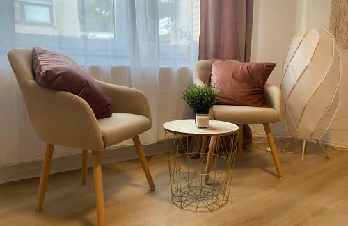 Adenau Apartment | Romantic Bohemian Apartment Adenau, Center, Nahe Nürburgring