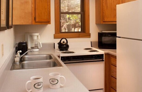 Lansing Cabin | Romantic Cabin 1 with Hot Tub on Screened porch next to National Park