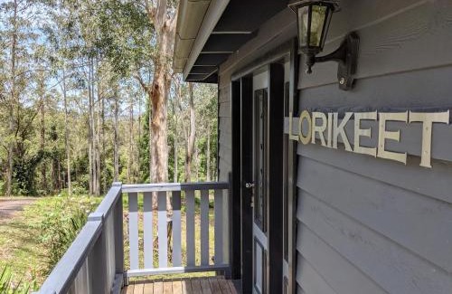 Bandon Grove Ski Chalet | Romantic Cabin Escapes Barrington Tops - Lorikeet