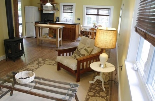 Randolph Cottage | Romantic Cottage for Two in the Heart of the White Mountains
