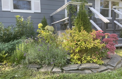 Town of Copake Cottage | Romantic Cottage in the Hudson Valley, near the town of Hudson